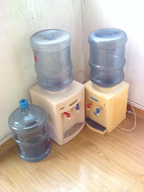 饮水机怎么清洗，如何清洗我们饮水机